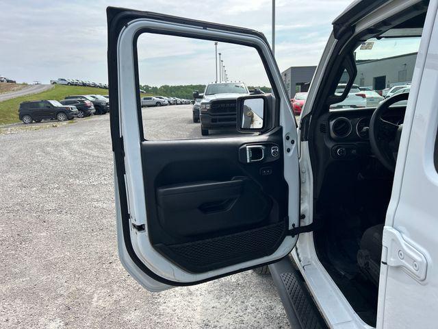 used 2023 Jeep Gladiator car, priced at $29,884