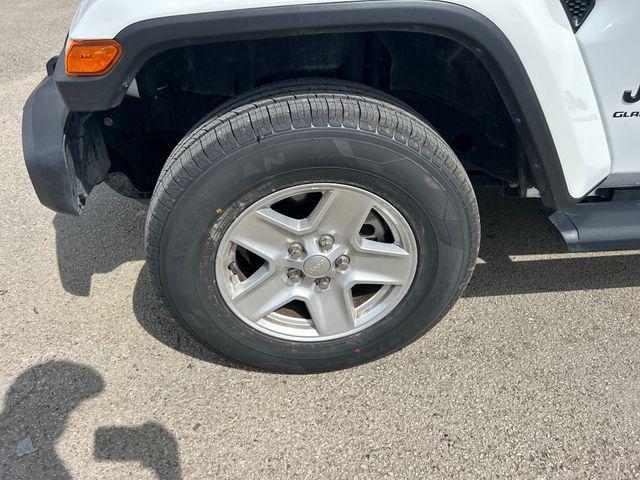 used 2023 Jeep Gladiator car, priced at $26,809