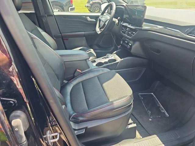 used 2023 Ford Escape car, priced at $25,742