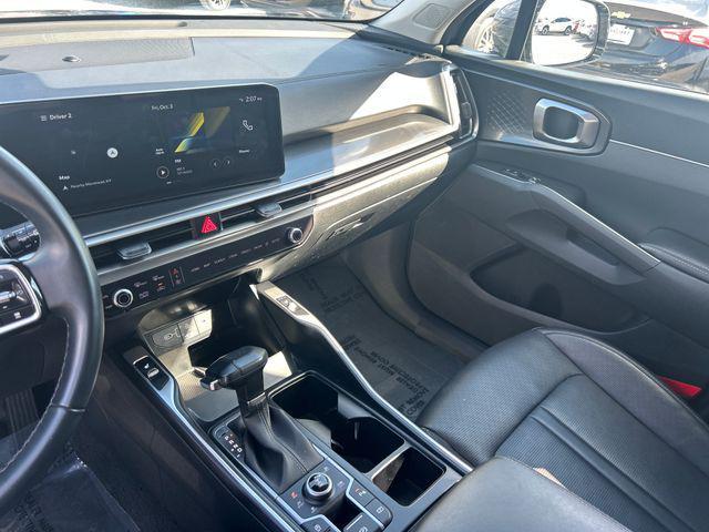 used 2024 Kia Sorento car, priced at $27,499