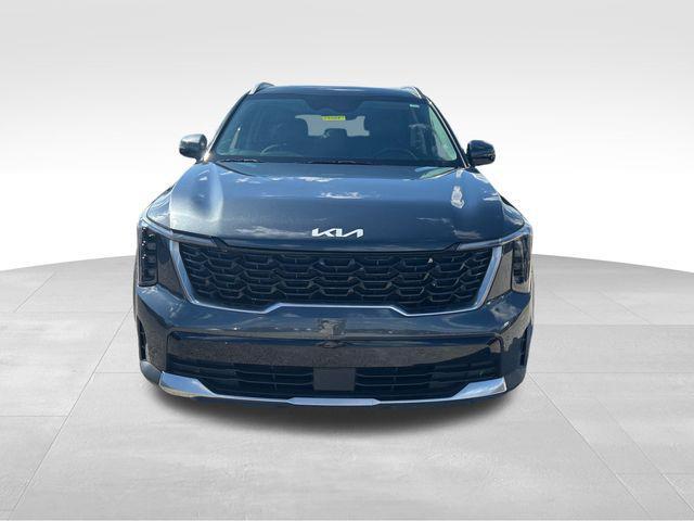 used 2024 Kia Sorento car, priced at $27,499