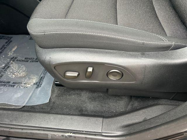 used 2024 Chevrolet Traverse car, priced at $39,999