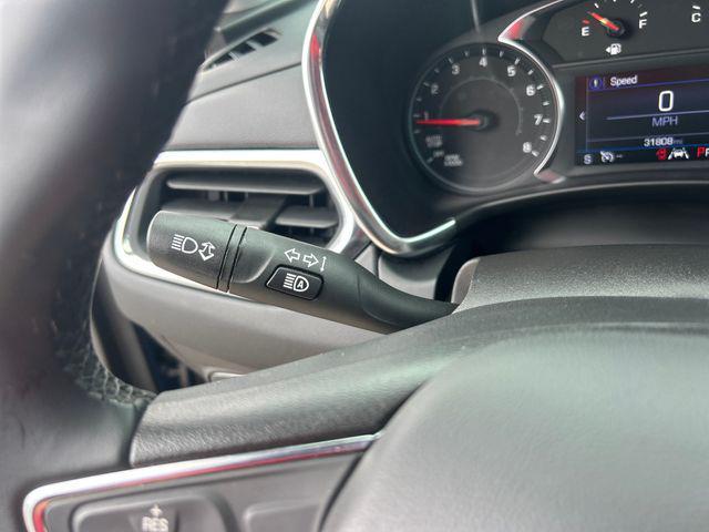 used 2024 Chevrolet Equinox car, priced at $23,979