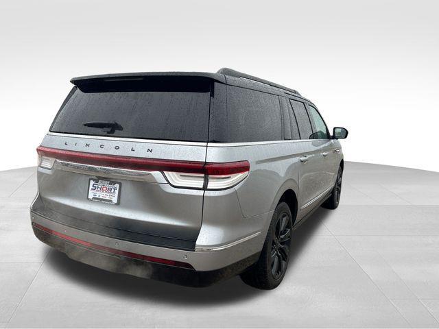 used 2024 Lincoln Navigator car, priced at $86,986
