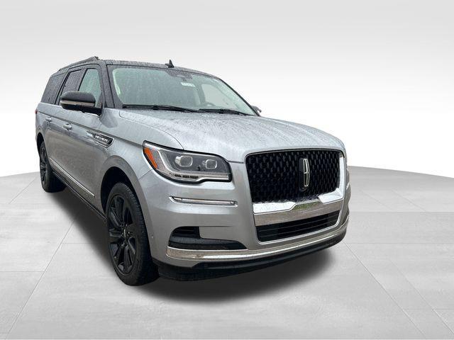 used 2024 Lincoln Navigator car, priced at $86,986