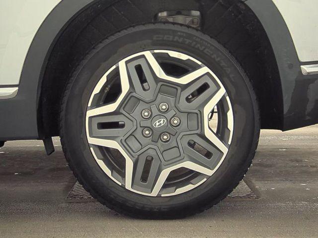 used 2023 Hyundai Santa Fe car, priced at $27,847