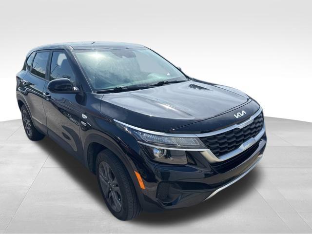 used 2023 Kia Seltos car, priced at $19,061