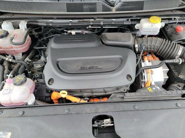 used 2024 Chrysler Pacifica Hybrid car, priced at $33,654