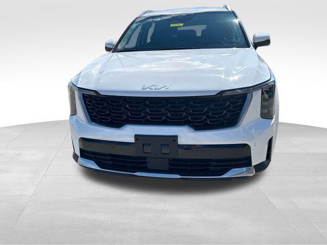 used 2024 Kia Sorento car, priced at $29,810