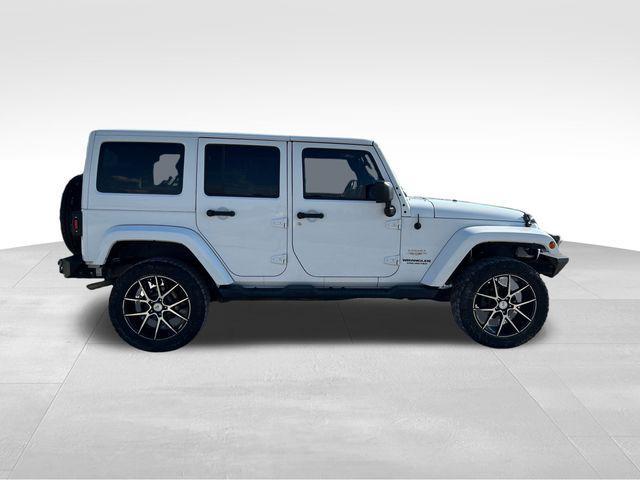 used 2015 Jeep Wrangler Unlimited car, priced at $18,926