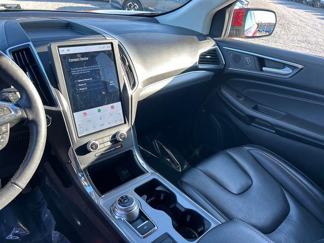 used 2022 Ford Edge car, priced at $17,422