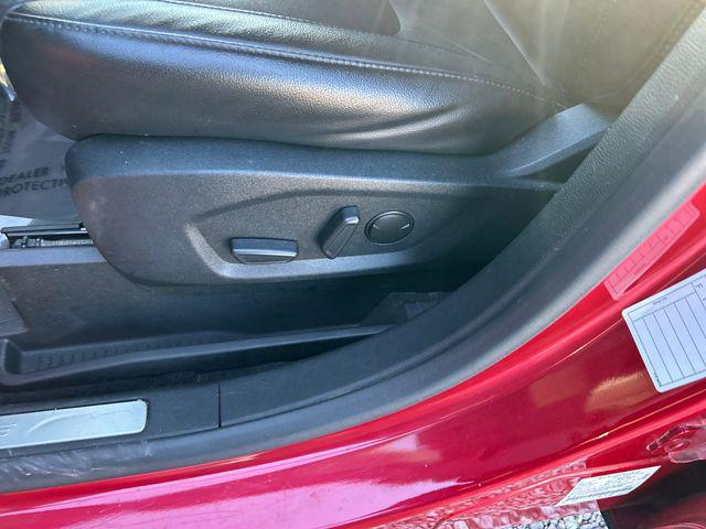 used 2022 Ford Edge car, priced at $17,422