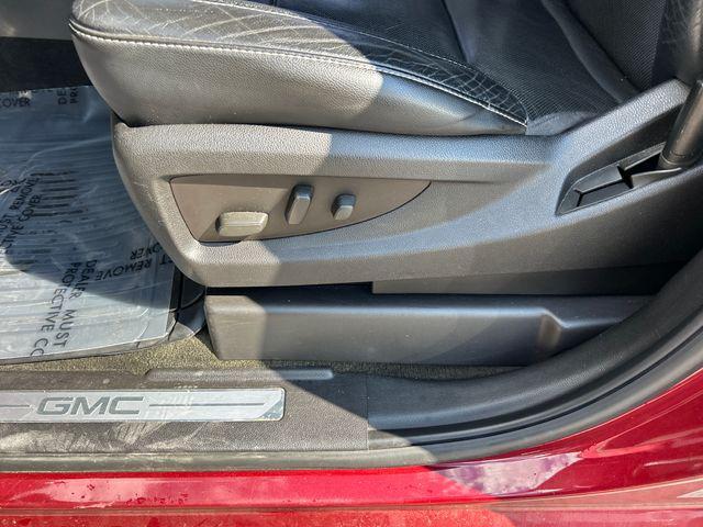 used 2016 GMC Yukon car, priced at $16,815