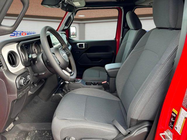 used 2024 Jeep Gladiator car, priced at $39,694
