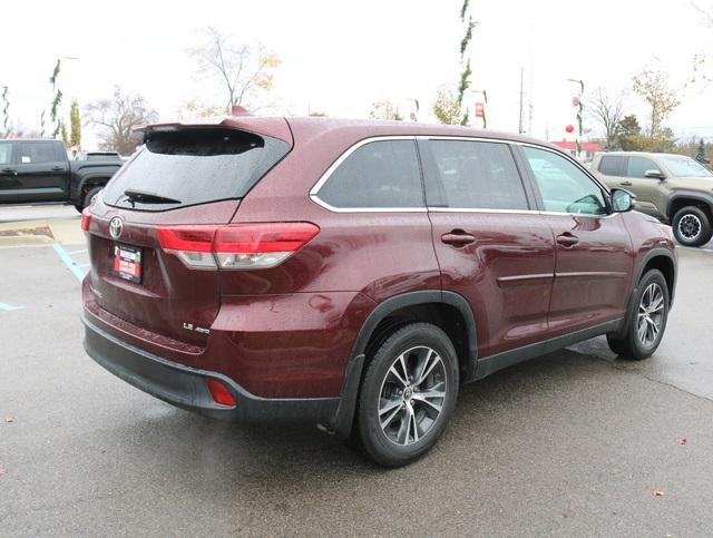 used 2019 Toyota Highlander car, priced at $23,500