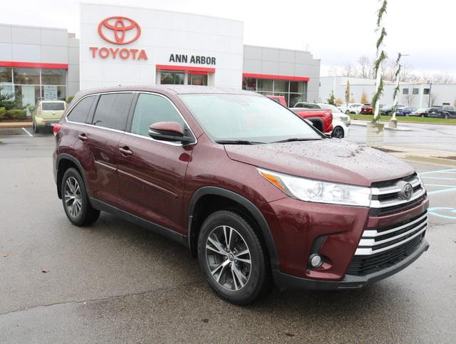 used 2019 Toyota Highlander car, priced at $23,500