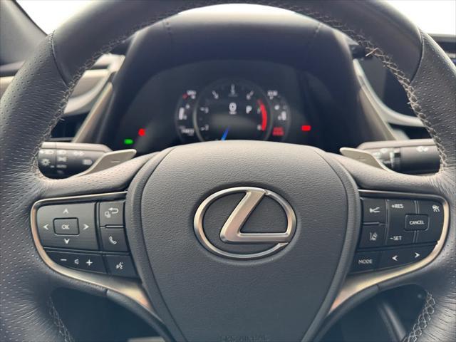 used 2020 Lexus ES 350 car, priced at $29,752