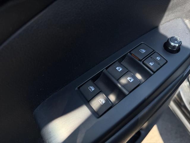 used 2019 Toyota Highlander car, priced at $29,243
