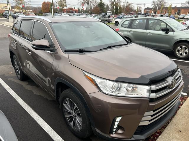 used 2018 Toyota Highlander car, priced at $19,847