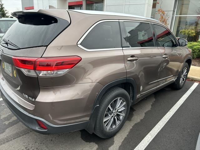 used 2018 Toyota Highlander car, priced at $19,847