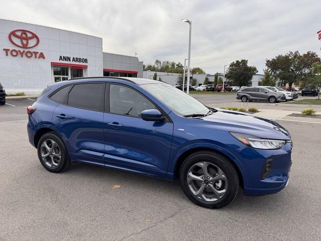 used 2023 Ford Escape car, priced at $30,290