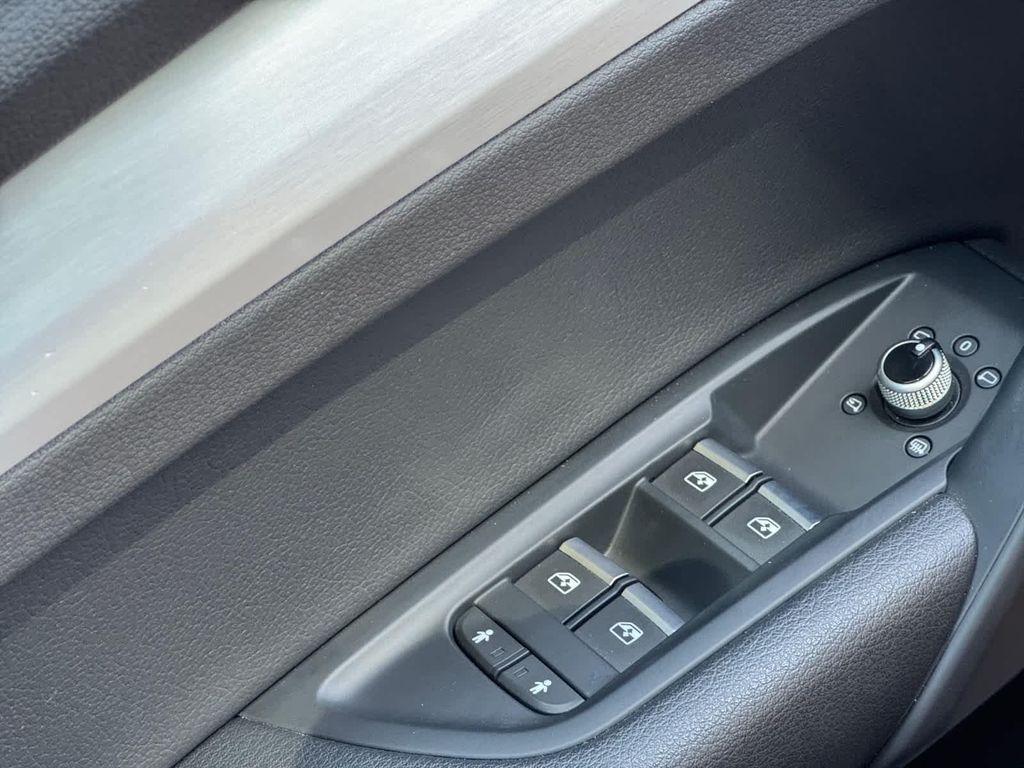used 2020 Audi Q5 car, priced at $22,366