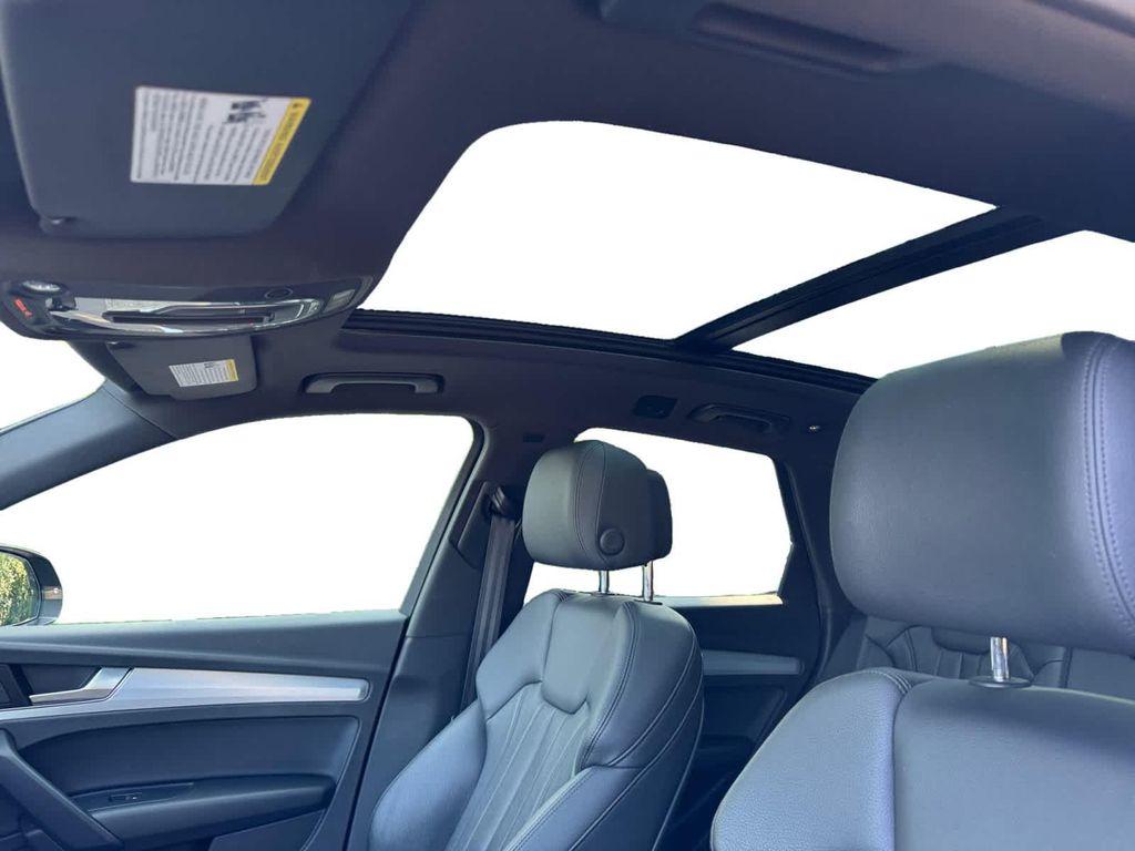 used 2020 Audi Q5 car, priced at $22,366