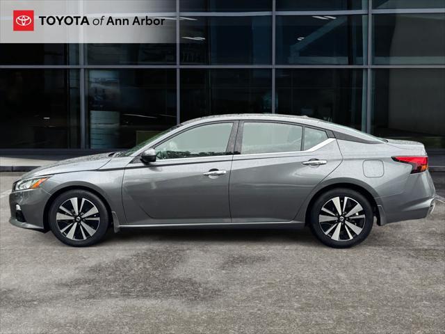 used 2022 Nissan Altima car, priced at $22,059