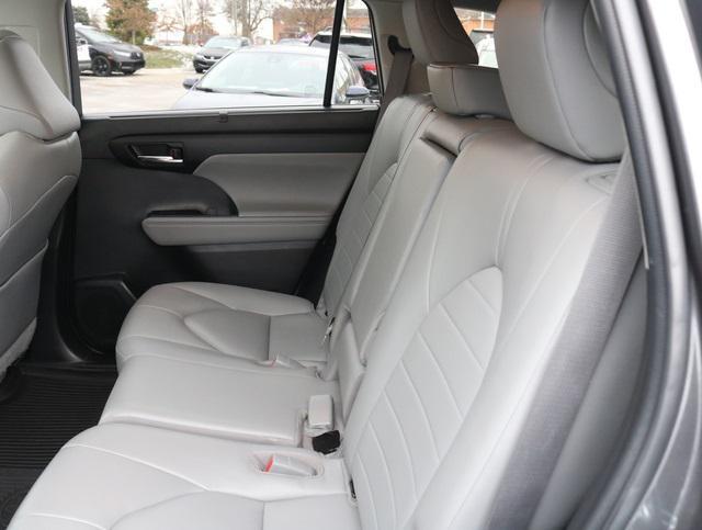 used 2023 Toyota Highlander car, priced at $36,796