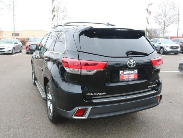 used 2018 Toyota Highlander car, priced at $24,320