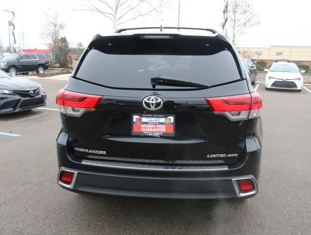 used 2018 Toyota Highlander car, priced at $24,320