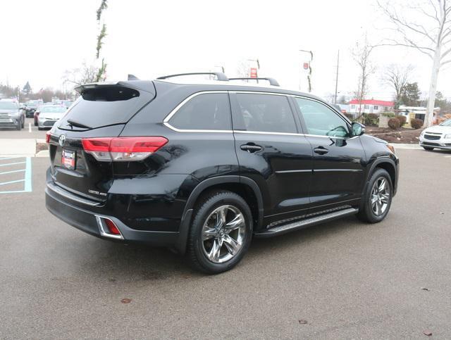 used 2018 Toyota Highlander car, priced at $24,320