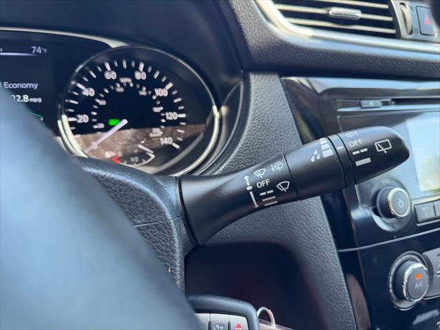 used 2015 Nissan Rogue car, priced at $9,226
