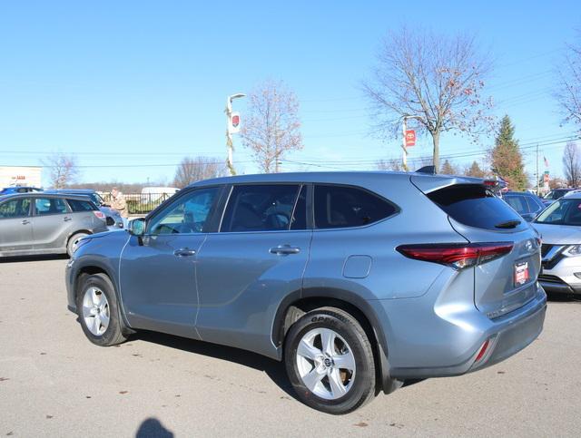 used 2023 Toyota Highlander Hybrid car, priced at $41,292