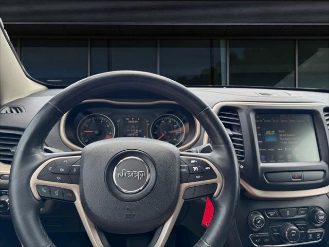 used 2015 Jeep Cherokee car, priced at $9,305
