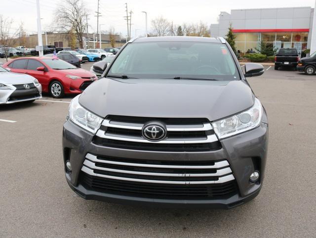 used 2019 Toyota Highlander car, priced at $24,996