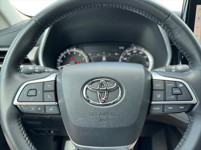 used 2023 Toyota Highlander car, priced at $41,180