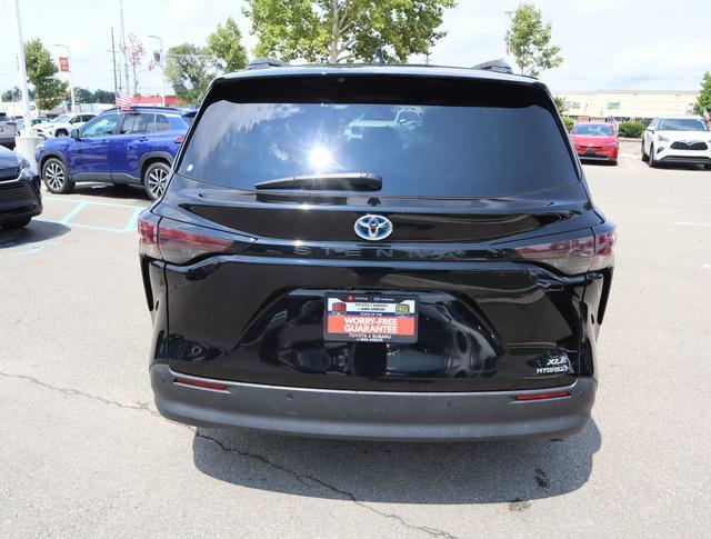 used 2023 Toyota Sienna car, priced at $39,700