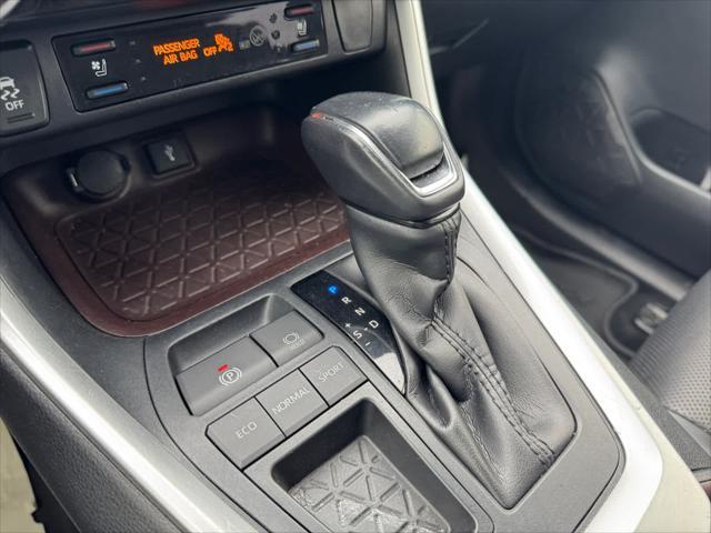 used 2020 Toyota RAV4 car, priced at $25,791