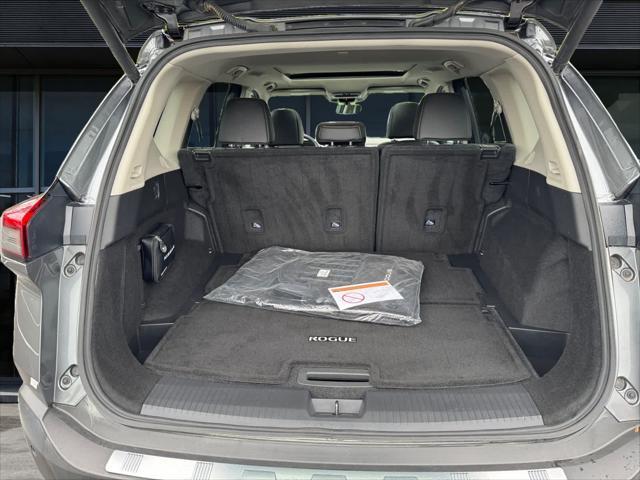 used 2022 Nissan Rogue car, priced at $28,047