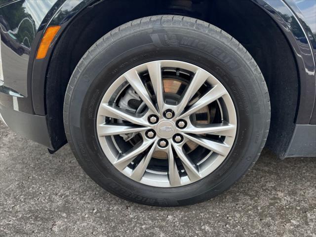 used 2022 Cadillac XT5 car, priced at $30,215