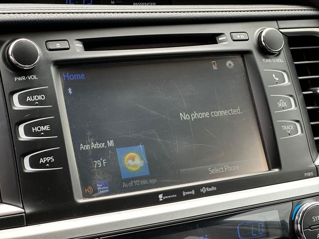 used 2019 Toyota Highlander car, priced at $19,878