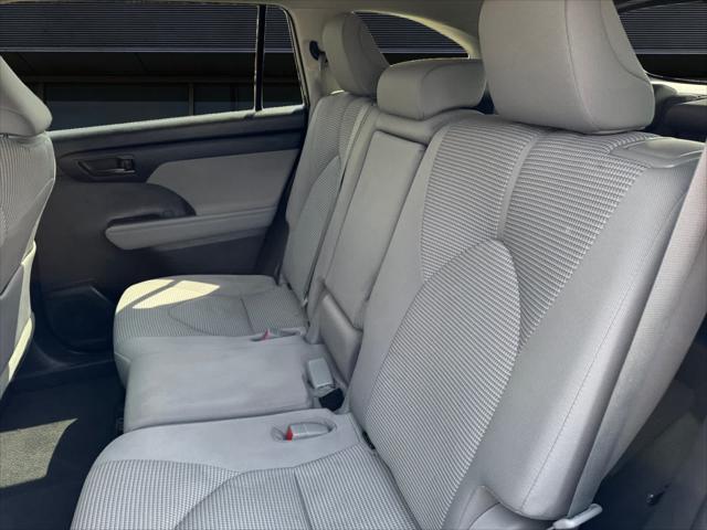 used 2023 Toyota Highlander car, priced at $35,000