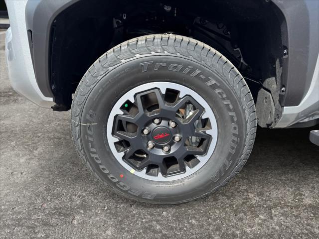 new 2025 Toyota Tacoma car
