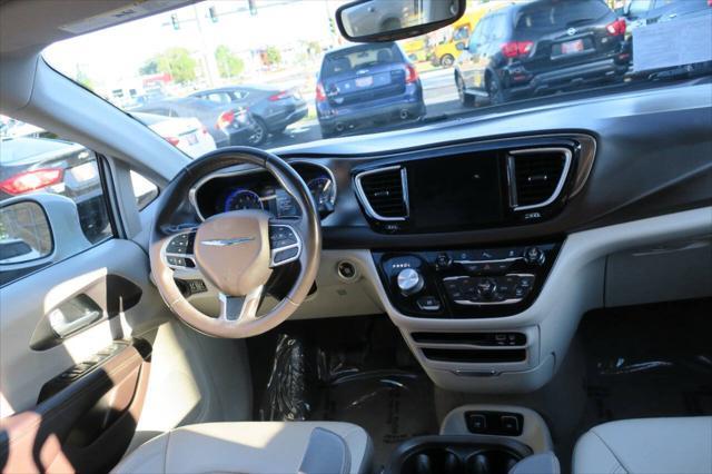 used 2017 Chrysler Pacifica car, priced at $15,995