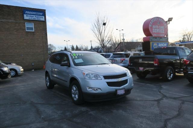 used 2012 Chevrolet Traverse car, priced at $10,995