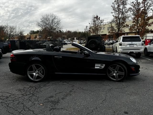 used 2009 Mercedes-Benz SL-Class car, priced at $35,795