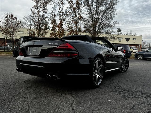 used 2009 Mercedes-Benz SL-Class car, priced at $35,795