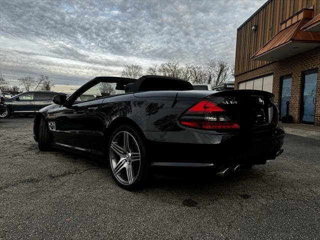 used 2009 Mercedes-Benz SL-Class car, priced at $35,795