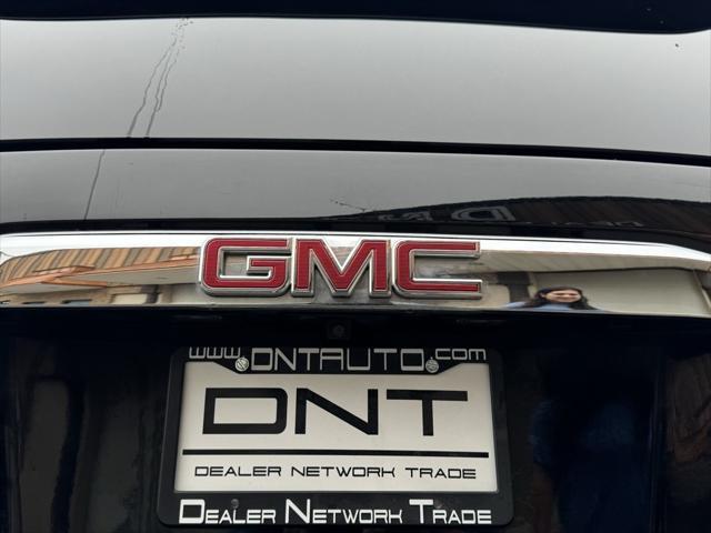 used 2017 GMC Yukon car, priced at $25,895